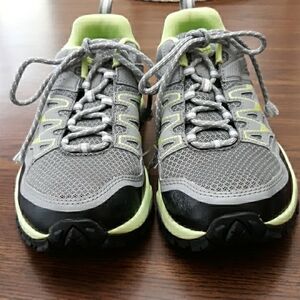 Columbia Women's Gray and Green Shoes